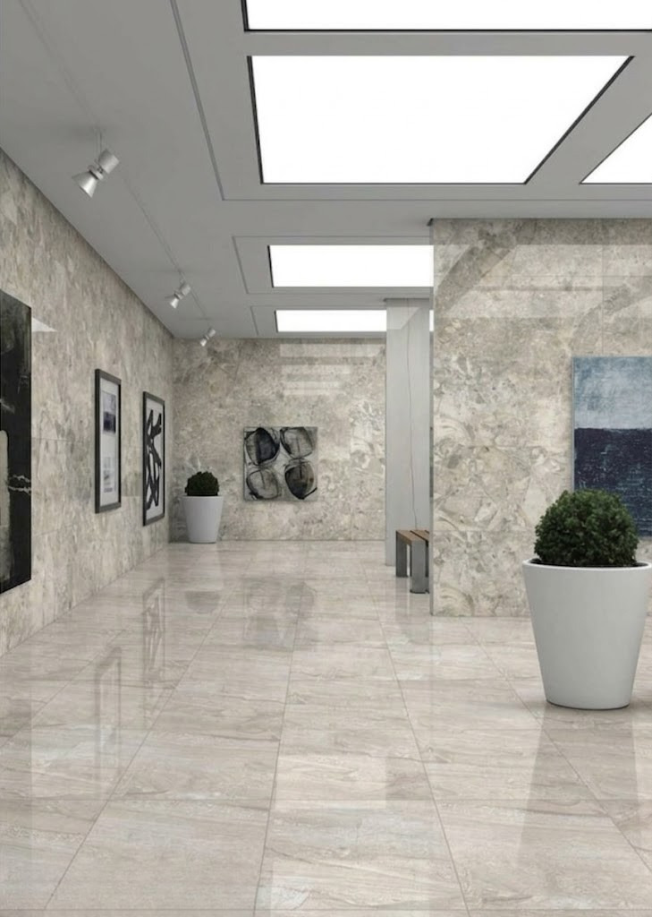 How Can Warm Tones in Glazed Porcelain Tiles Create Cozy Living Spaces